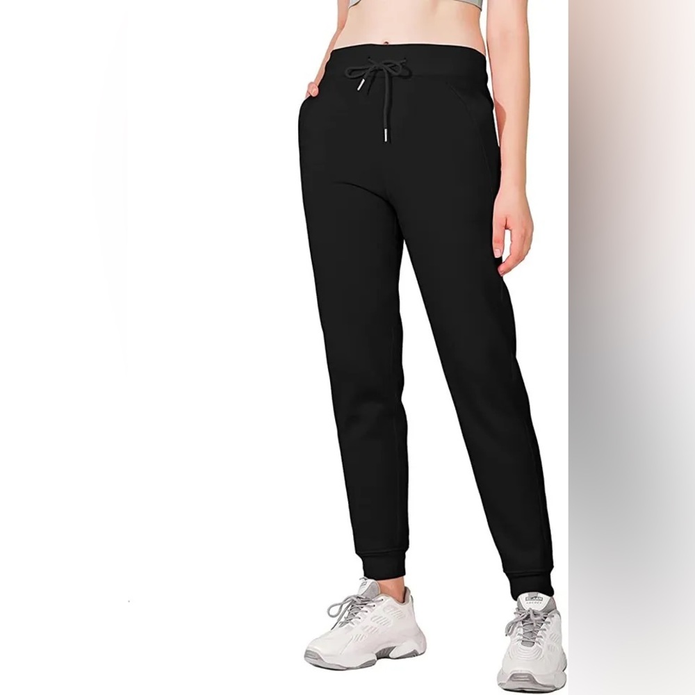 Mcedar high waisted joggers
